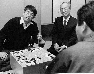 小林光一棋聖が5連覇を達成（1990）